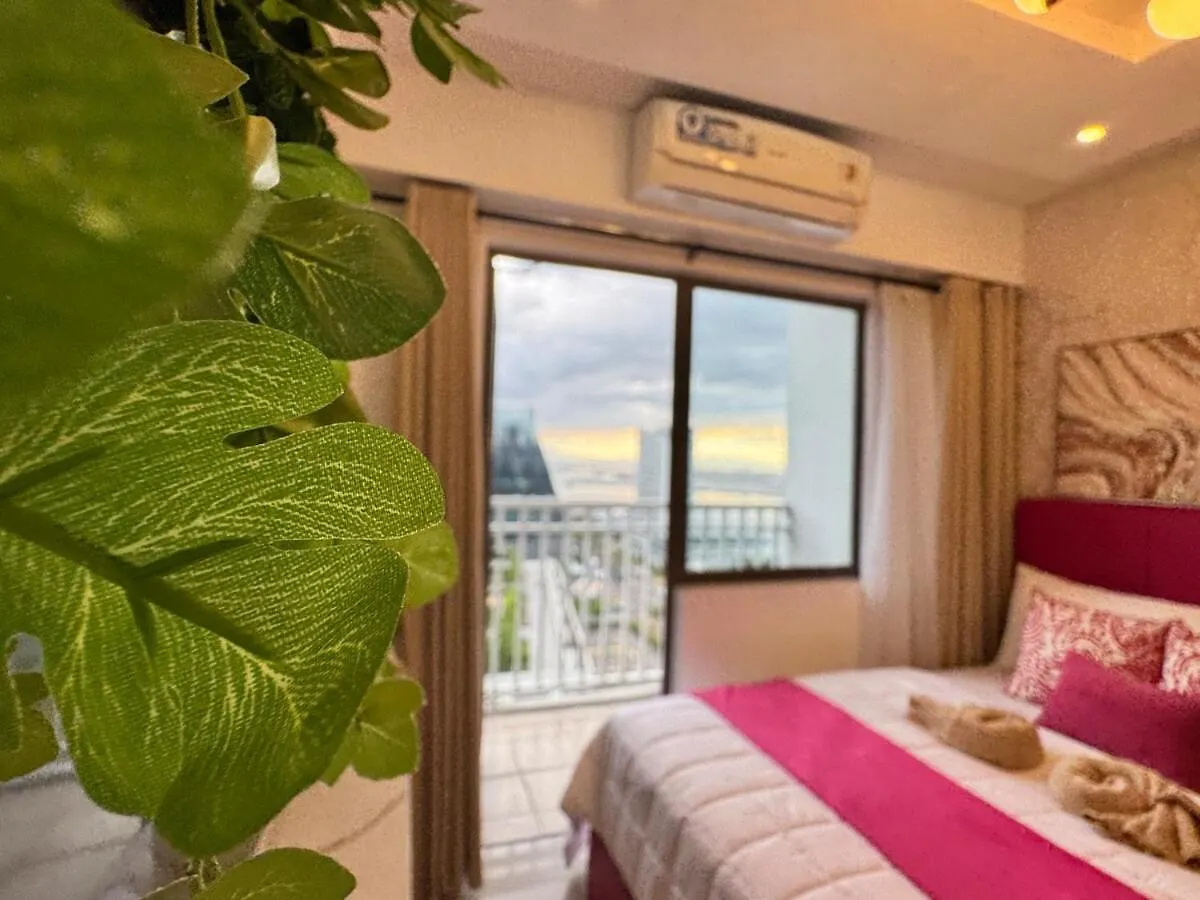 Apartment The Pink Velvet Shore Residences Family room Good for 2-4 guests by Prime Stay MOA Manila