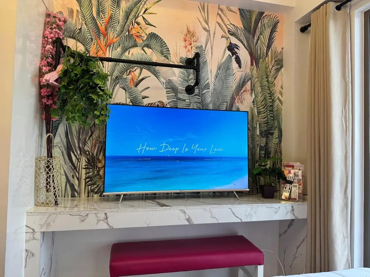 The Pink Velvet Shore Residences Family room Good for 2-4 guests by Prime Stay MOA Manila 0*,  Philippines
