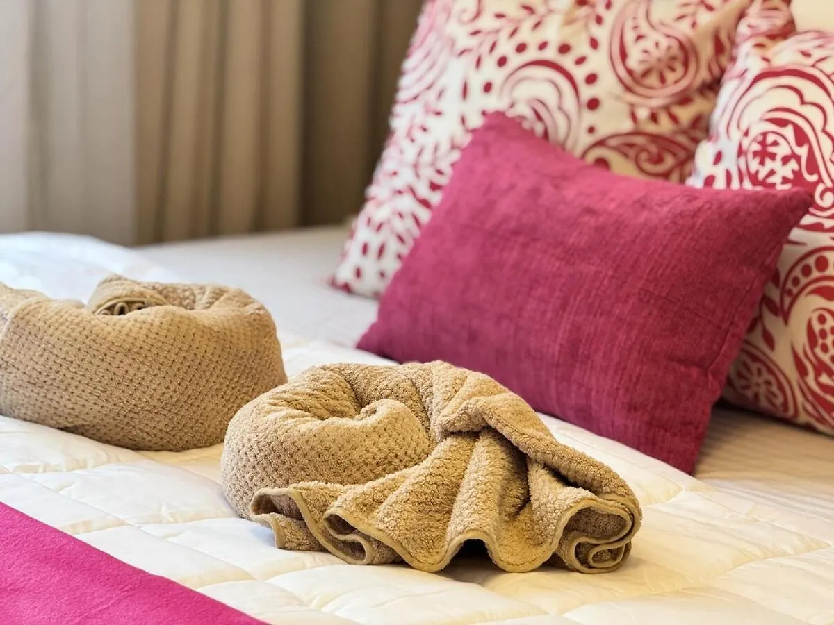 Apartment The Pink Velvet Shore Residences Family room Good for 2-4 guests by Prime Stay MOA Manila
