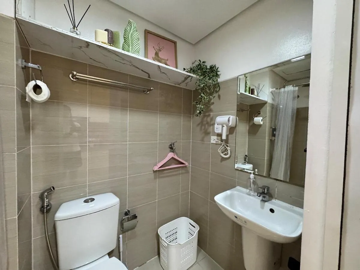 The Pink Velvet Shore Residences Family room Good for 2-4 guests by Prime Stay MOA Manila