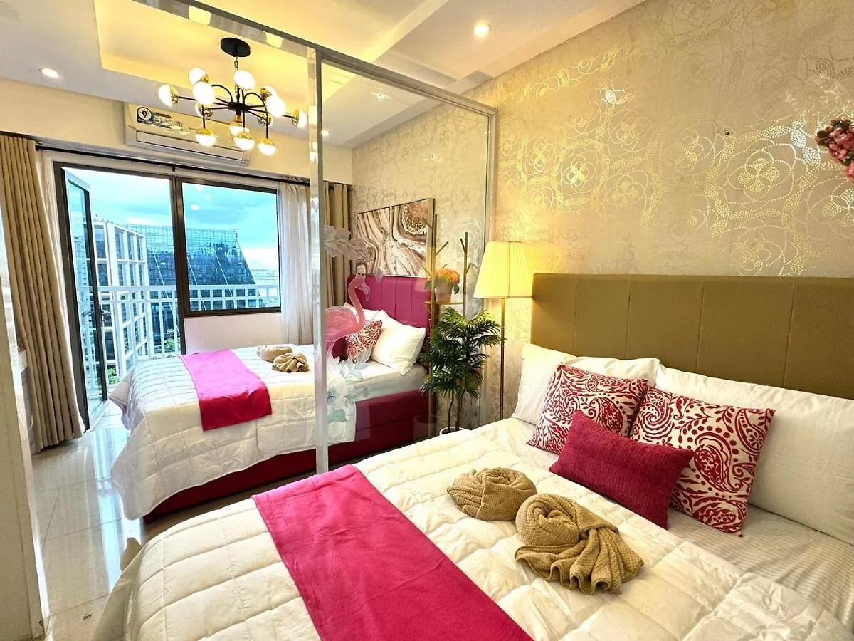 Apartment The Pink Velvet Shore Residences Family room Good for 2-4 guests by Prime Stay MOA Manila